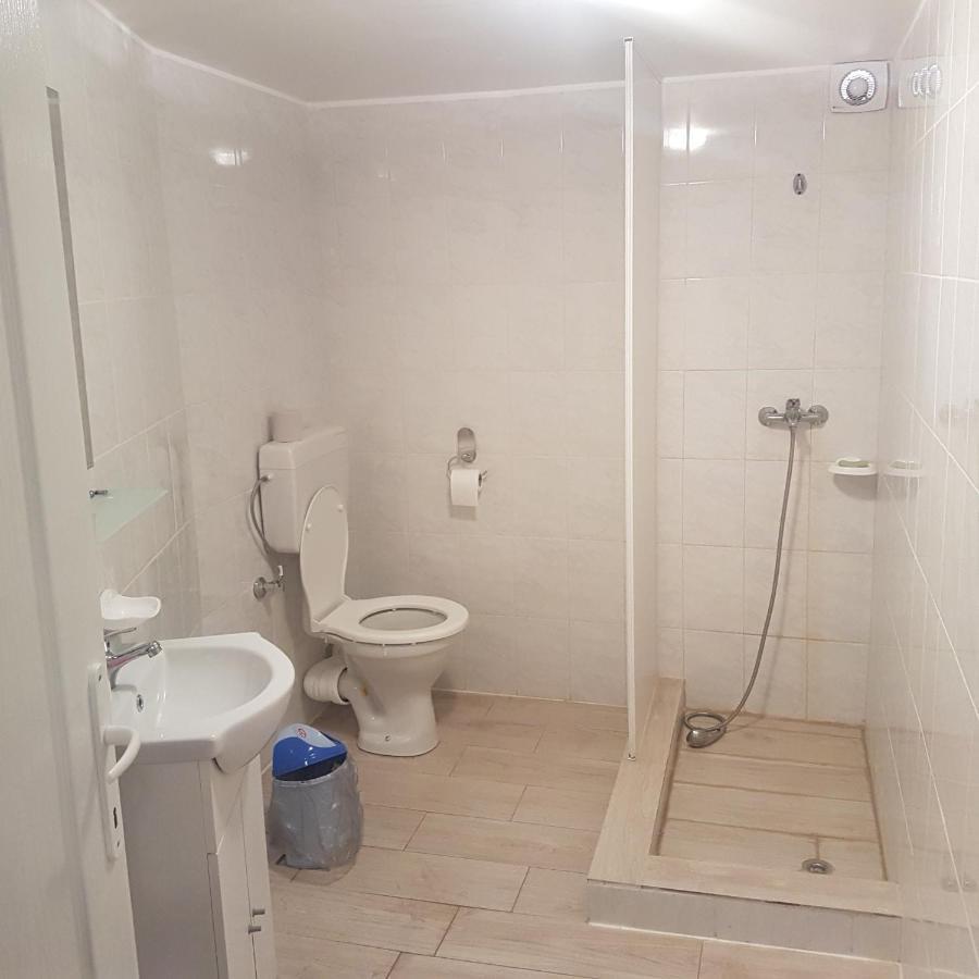 Relax Haus Hotel ฮูเนโดอารา ภายนอก รูปภาพ