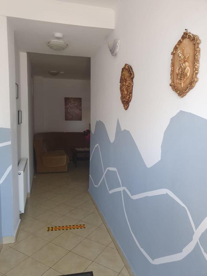 Relax Haus Hotel ฮูเนโดอารา ภายนอก รูปภาพ