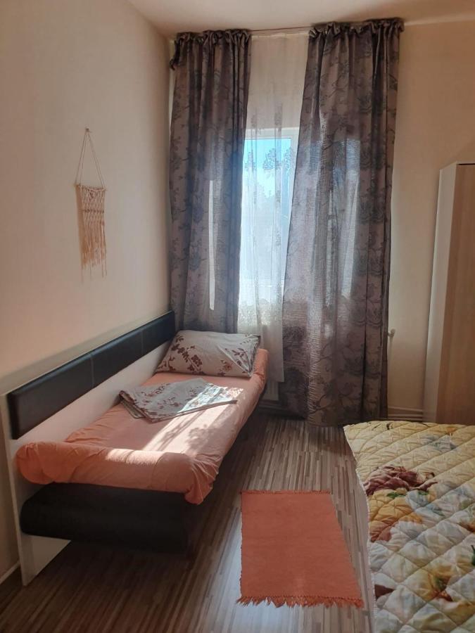 Relax Haus Hotel ฮูเนโดอารา ภายนอก รูปภาพ